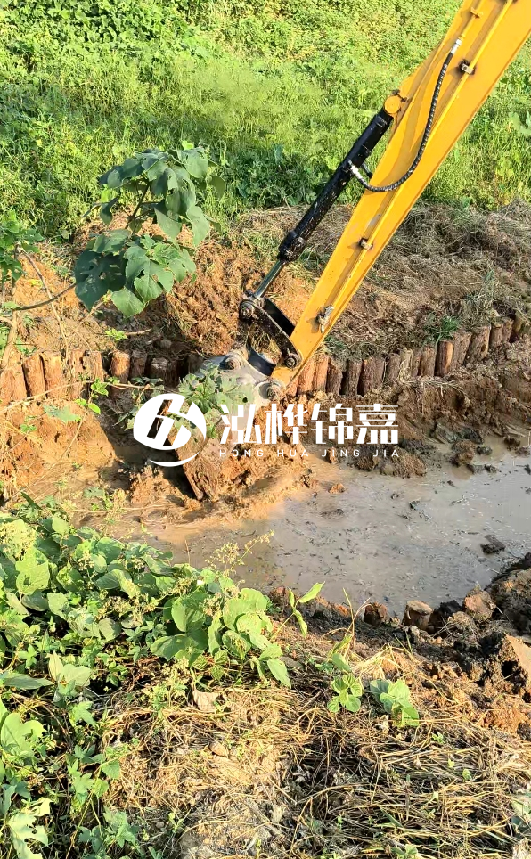 德州河道清淤專業(yè)施工-打完松木樁后為何需要立即清理淤泥？