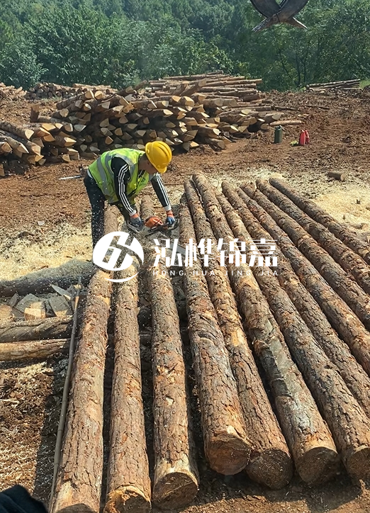 4米長(zhǎng)松木樁防腐處理每根加多少錢(qián)？松木樁尾徑8cm的價(jià)格多少？