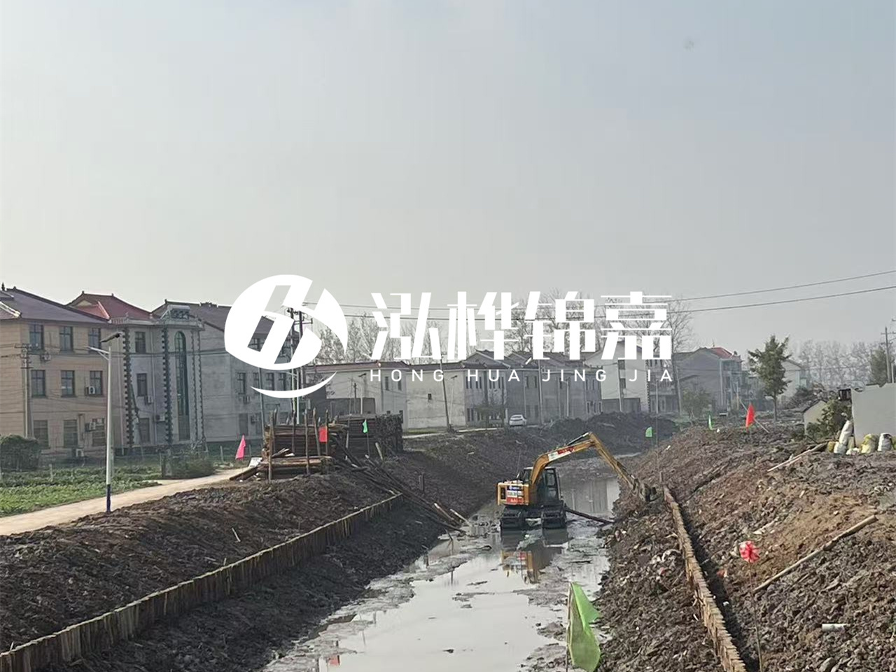 河南松木樁廠家地址在哪里？如何避免買到空心樁？